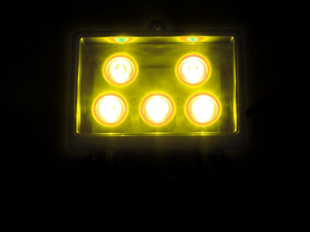 Eurolite LED FL-5 žlutý 10° IP54