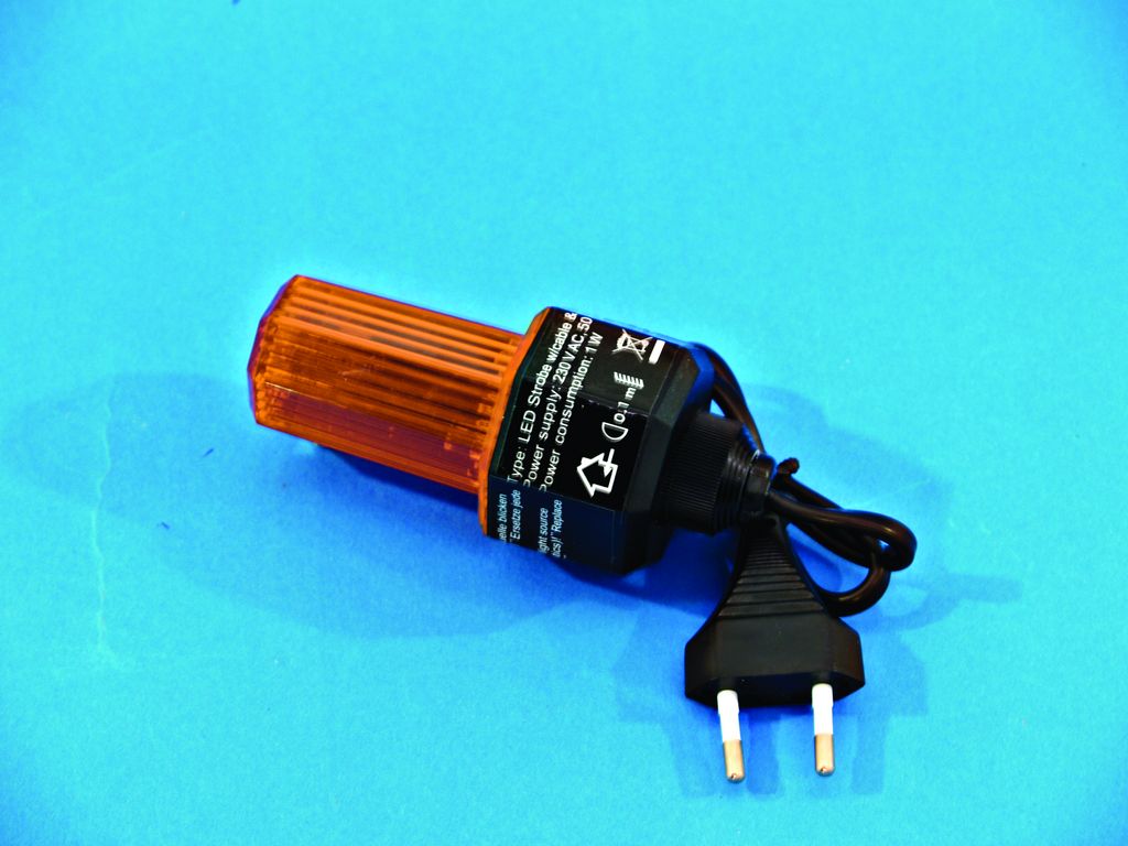 Eurolite LED-Strobe s napájecím kabelem, oranžový