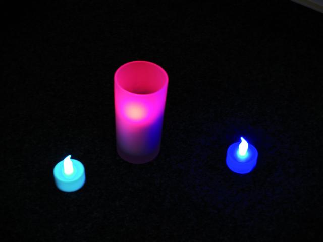 LED svíčka   sklenka, gradual multicolour plamen